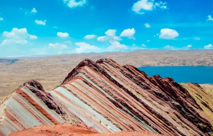 Pallay Puncho Rainbow Mountain Trek