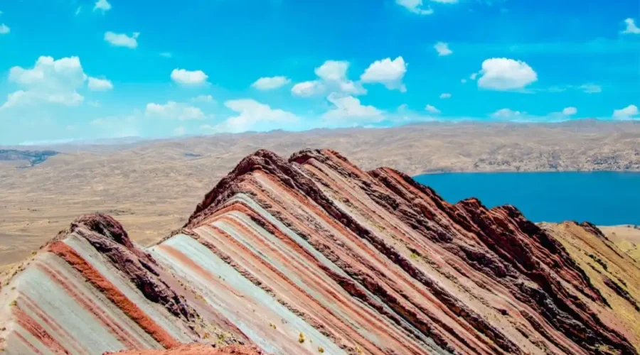 Pallay Puncho Rainbow Mountain Trek